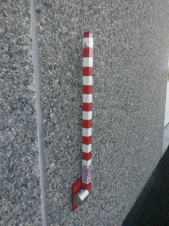 Vertikales Sicherheitstor – Hochklappbares Absperrungstor
