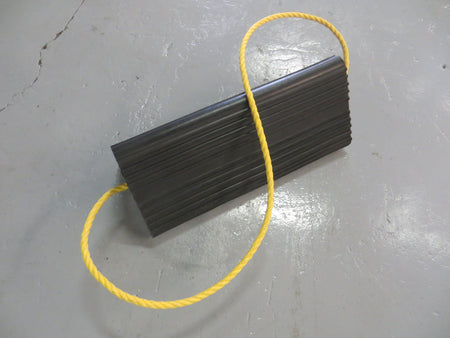Heavy-duty rubber aircraft wheel chock – view 4