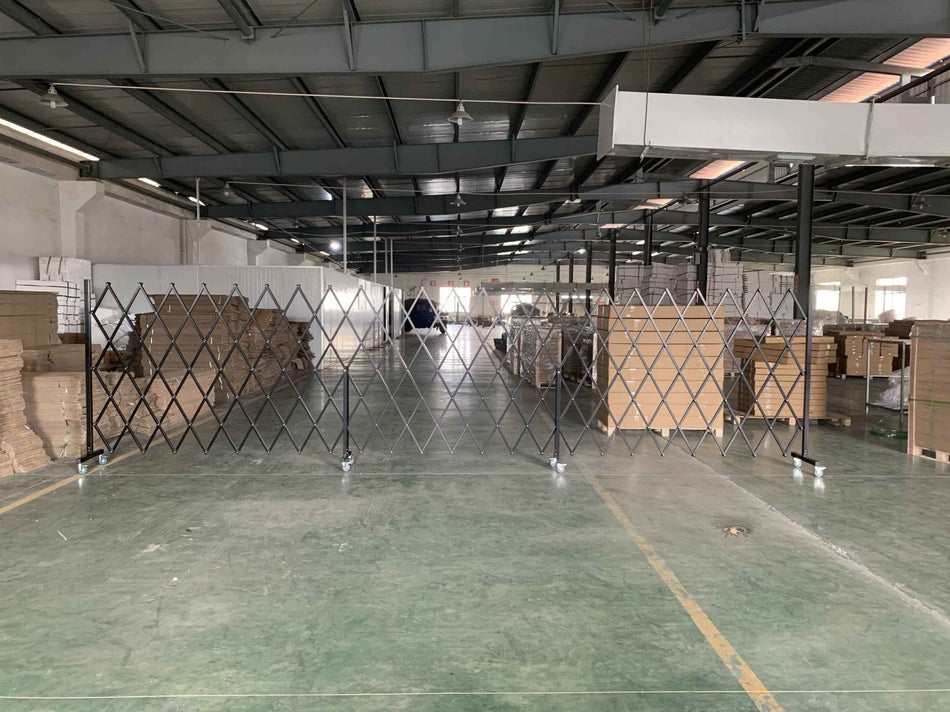 FlexiBarrier -Scherensperre XXXL - on wheels (6.7 x 1.7m)